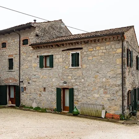 Prosecco Hill * Revine Lago